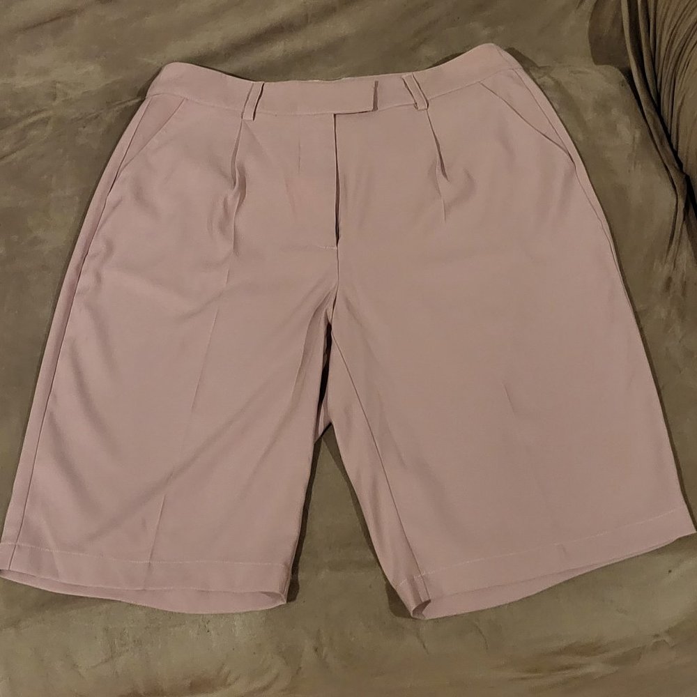 Tailored Bermuda shorts